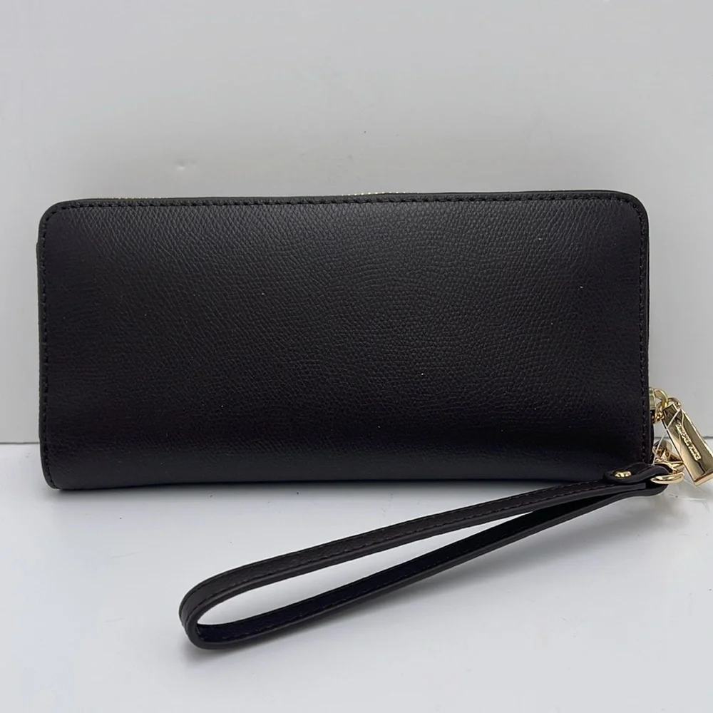 Michael Kors JST Lg Leather Continental Wallet Wristlet Phone Holder
Chocolate - Picture 7 of 16